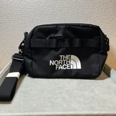 新品タグ付 ノースフェイス 刺繍ロゴ スクエア ショルダーバッグ 黒 