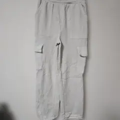 FASHION NOVA ジョガー風カーゴパンツ 裏起毛 白
