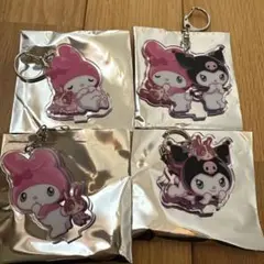 マイメロディ　クロミ アクリルキーホルダー 4個セット