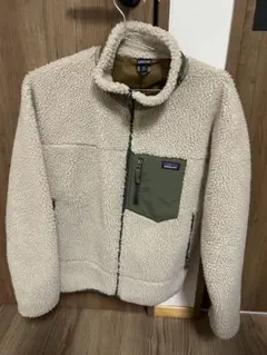 patagonia フリースジャケット XXL クリーム