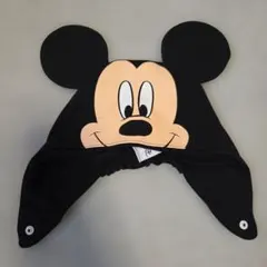 美品。ミッキーマウス耳付きベビー帽子