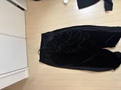ZARA ベロア素材 ブラック トラックパンツ