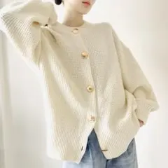 Item thumbnail for item b95853fa-1208-4f94-922b-7d2114b54a00