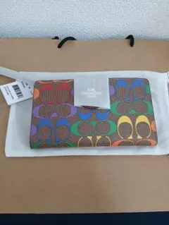 新品・未使用 COACH コーチ 長財布 シグネチャーのサムネイル