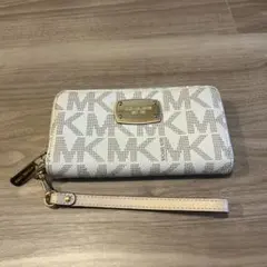 【美品】Michael Kors ロゴ入り長財布