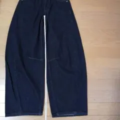 GUバレルレッグジーンズ