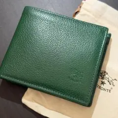 【新品未使用】イルビゾンテ 二つ折り 財布 グリーン