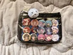 いれいす キャラクター缶バッジ15個・クッションキーホルダー付きバッグ