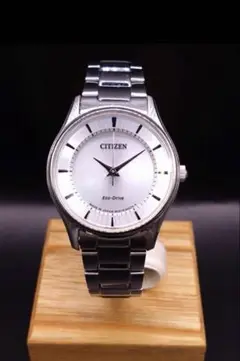 CITIZEN Eco-Drive 腕時計 シルバー