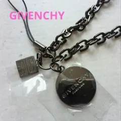 【新品未使用】GIVENCHY　ストラップ　チャーム　キーホルダー　ノベルティ
