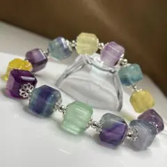 ゼリーの様な見た目☆フローライト☆キューブカット