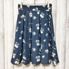 MAJESTICLEGON マジェスティックレゴン　(F)　花柄 タックスカート
