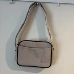 FILA ベージュ ショルダーバッグ