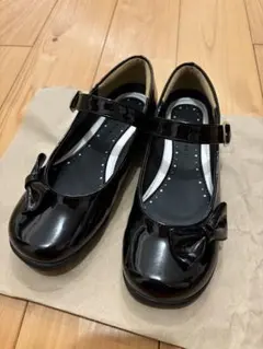 リボン付きブラックフォーマルシューズ　21cm