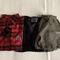 BLUE CROSS チェックシャツ&黒ふわもこベスト&ショートパンツ3点セット
