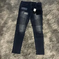 Item thumbnail for item ac5067ae-8ad0-45ed-8a5c-0ba357b2f2b3