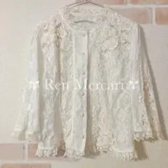 アイボリーホワイト レースたっぷりお花刺繍生地のブラウス