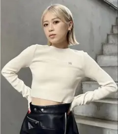MURUA ロゴプレートベーシックニット