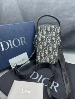 Dior モノグラムショルダーバッグ