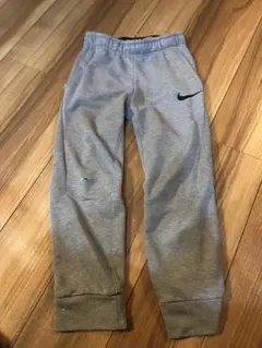 Nike Dri-FIT グレー パンツ Sサイズ