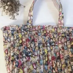 リバティ　特大キルトトートバッグ　アレクサンドラ　ピンク　イエロー　ヌビバッグ風