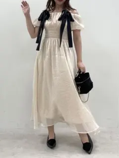 リボン取り外しできる/シャーリングワンピース