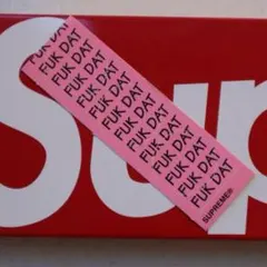 Supreme ステッカー FUK DAT ピンク 希少