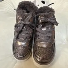 H&M ファー付きグリッター ハイカットスニーカー 14.5cm