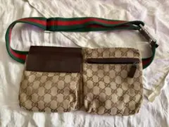 GUCCI GGパターン ボディバッグ