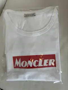 美品MONCLER バックメッセージプリント Tシャツ 半袖 ホワイト - メルカリ