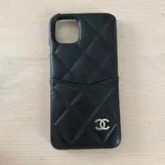 CHANEL iPhoneケース ブラック　iPhone11のサムネイル