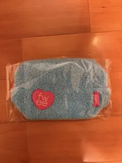 fweeポーチのサムネイル