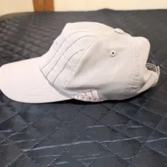 adidas グレー キャップ 調整可能
