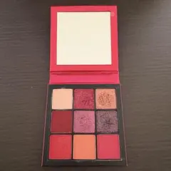 Huda Beauty Ruby Obsessions アイシャドウパレットのサムネイル