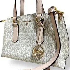 極美品　未使用級　マイケルコース　2way　ショルダー　エマ　サッチェル　MK柄