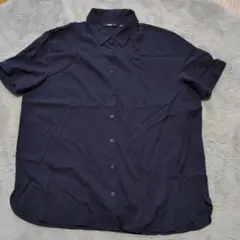 UNIQLOネイビー 半袖シャツ XL