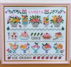 ホビーラホビーレクロスステッチ strawberry time 完成品 - メルカリ