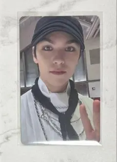 'FOLLOW' AGAIN TO JAPAN 来場者特典　トレカ　バーノン