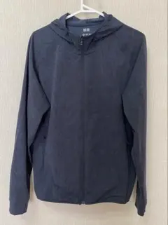 ユニクロ　ウルトラストレッチ　ドライEXプリント　フルジップパーカー　中古　L