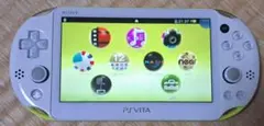 【中古・動作確認済】PSVita PCH-2000 本体　カセット付き