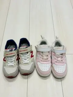 New Balance & Nike キッズスニーカーセット