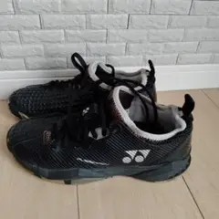 YONEX フュージョン テニスシューズ 女性用 ブラック/カモフラージュ