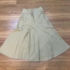 UNIQLO U ベージュ フレアロングスカート
