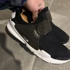 Item thumbnail for item f3bce2d2-eeae-45d3-bc01-7fba182319f1