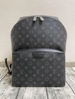 Item thumbnail for item 02114386-4fbf-4465-9dcd-4659d9e6011c