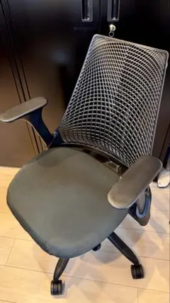【引き取りで5,000円値引き】セイルチェア　グリーン Sayl Chair