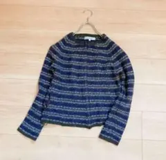 ストライプ模様のニット生地