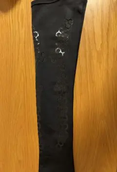 Item thumbnail for item fc01ce8f-f34c-4bda-9d9f-16d5e4eb8563