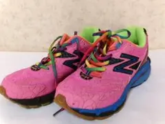 103321 ニューバランス　スニーカー　ピンク　23.5㎝