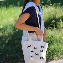 ヌビバック ホワイト2Way リボン付きトートバッグ マチあり